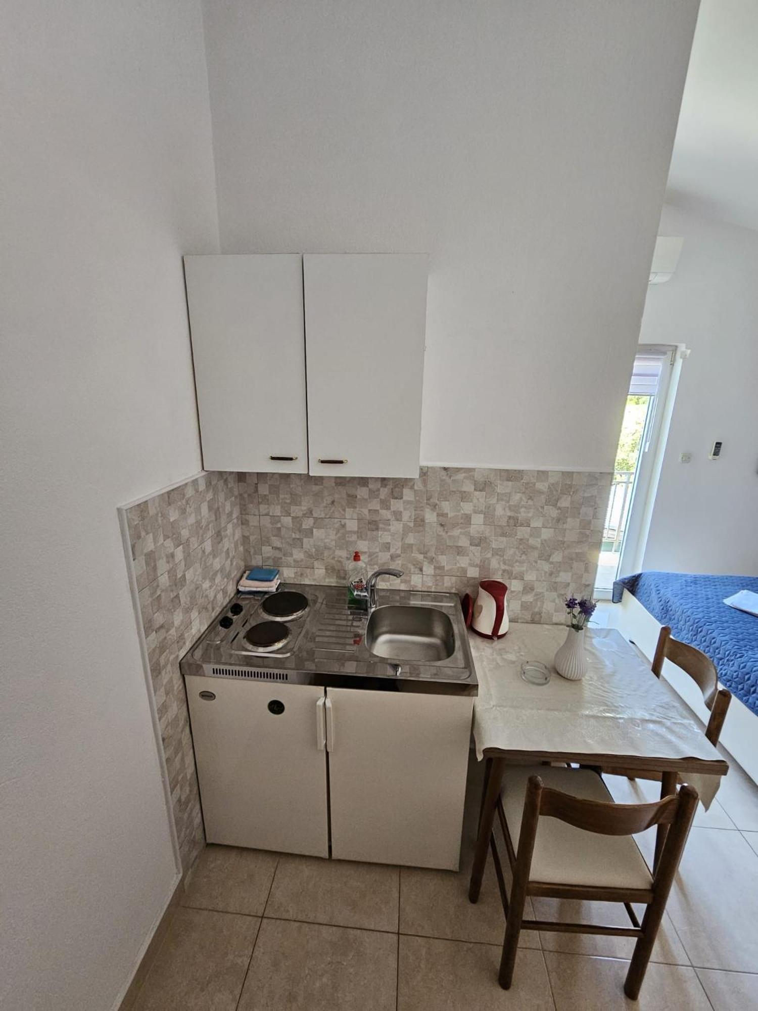 Apartment Vesna Подаца Екстериор снимка